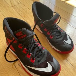 Boys 2.5 high top sneakers